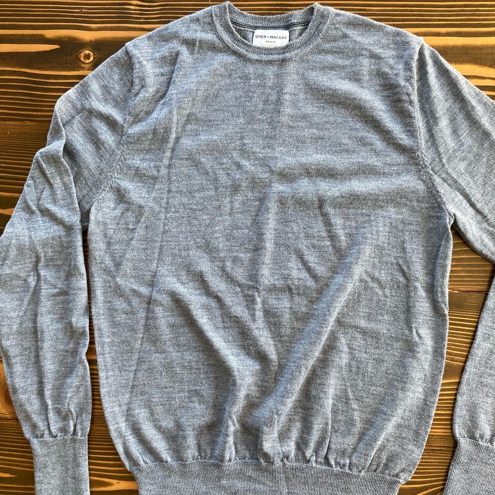Spier & MacKay Classic Gray Crewneck Sweater